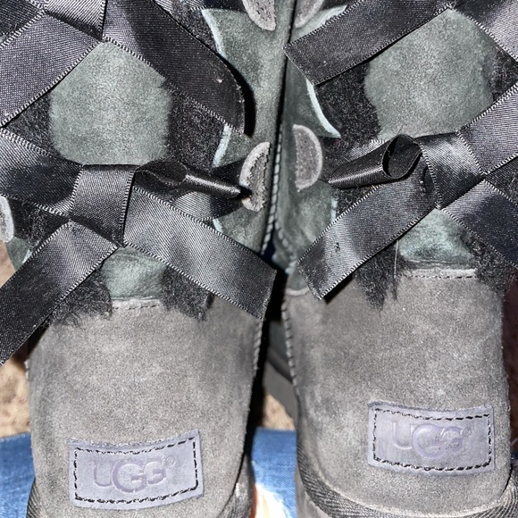 Black UGG bailey bow II boot - Picture 5 of 5